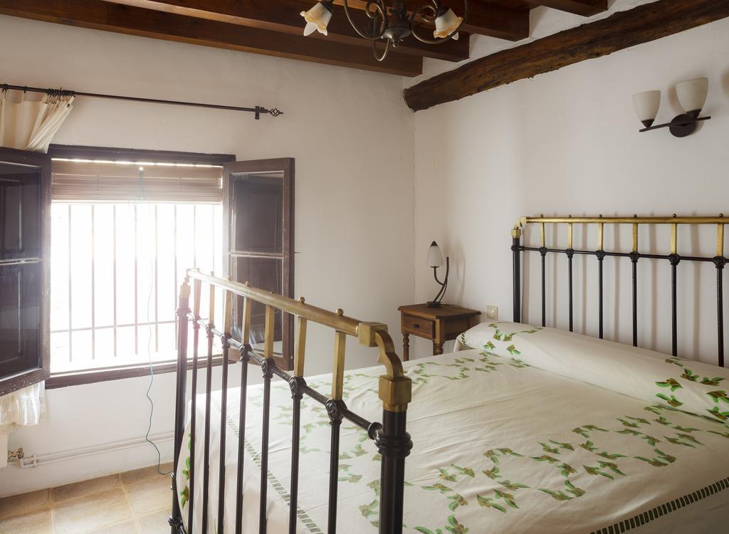 La Casa Del Tio Venancio Caracenilla Room photo